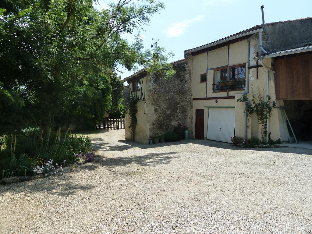 La Barthe Haute Puycalvel Lautrec Bagian luar foto